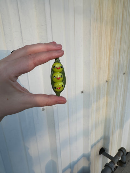 Peas Magnet
